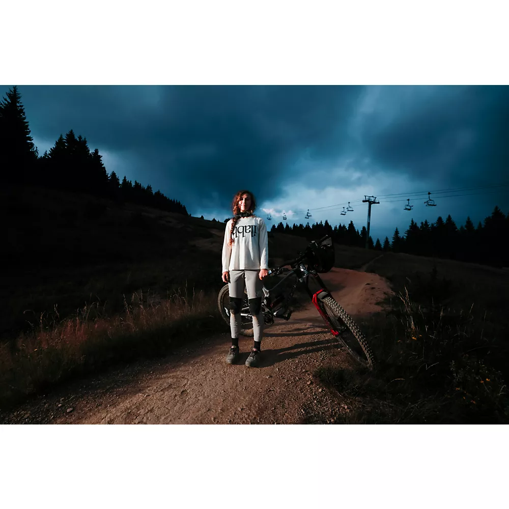 CANON R6 Mark II+ RF 24-105 F4 L IS USM Hybridkamera – Bild 4